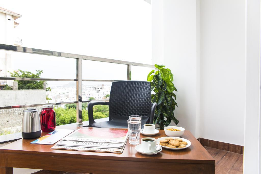 Aptly Premium Serviced Apartments - A Brand Unit Of Skyla - Lotus Pond Hyderabad Exterior foto